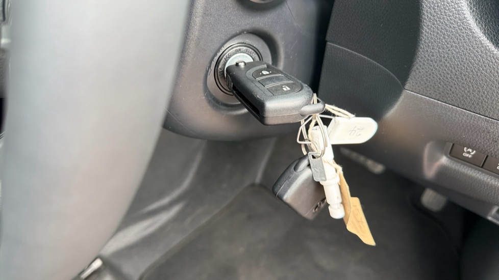 Toyota Aygo X 1.0 VVT-i Pure 5dr Auto Petrol Hatchback - Image 16