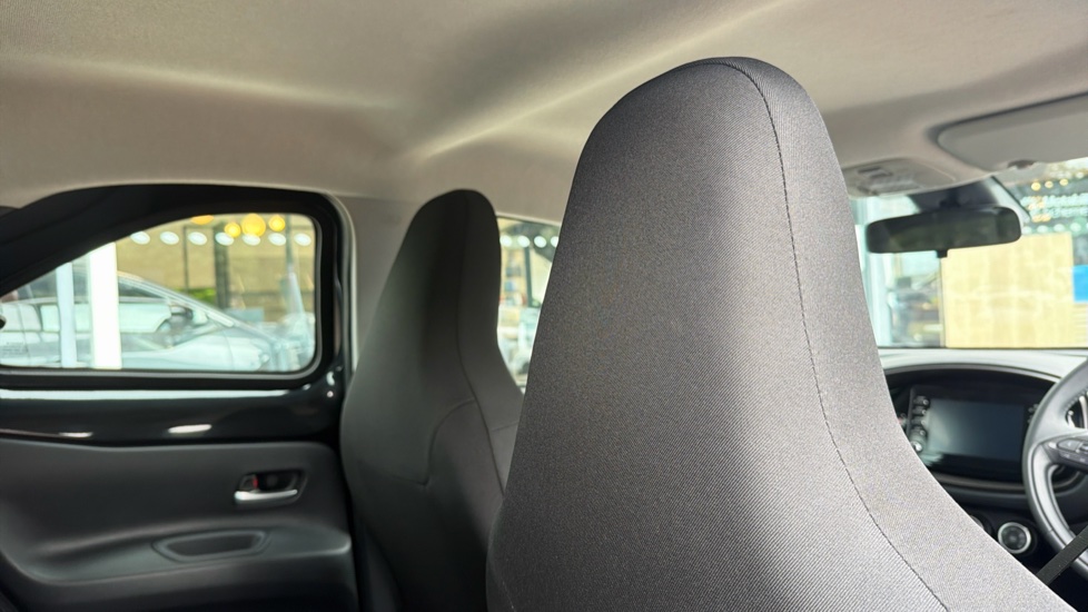 Toyota Aygo X 1.0 VVT-i Pure 5dr Auto Petrol Hatchback - Image 19
