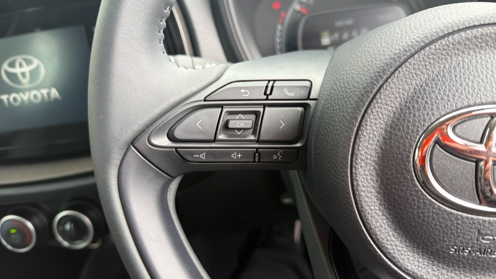 Toyota Aygo X 1.0 VVT-i Pure 5dr Auto Petrol Hatchback - Image 36