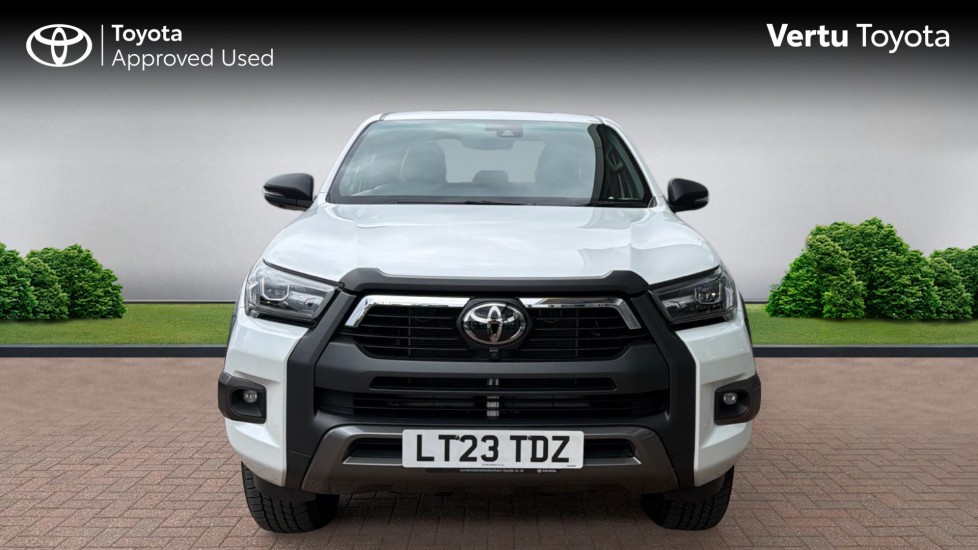 Toyota Hilux Diesel Invincible X D/Cab Pick Up 2.8 D-4D Auto - Image 22