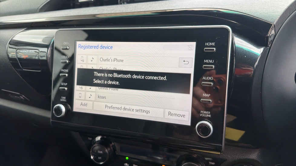 Toyota Hilux Diesel Invincible X D/Cab Pick Up 2.8 D-4D Auto - Image 29