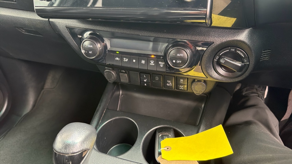 Toyota Hilux Diesel Invincible X D/Cab Pick Up 2.8 D-4D Auto - Image 38