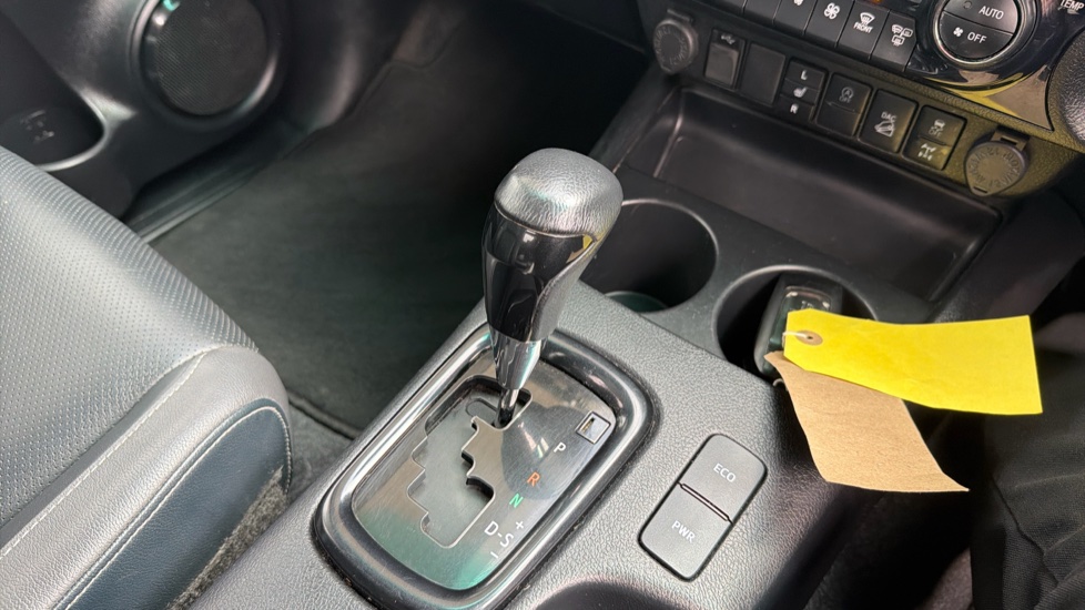 Toyota Hilux Diesel Invincible X D/Cab Pick Up 2.8 D-4D Auto - Image 39