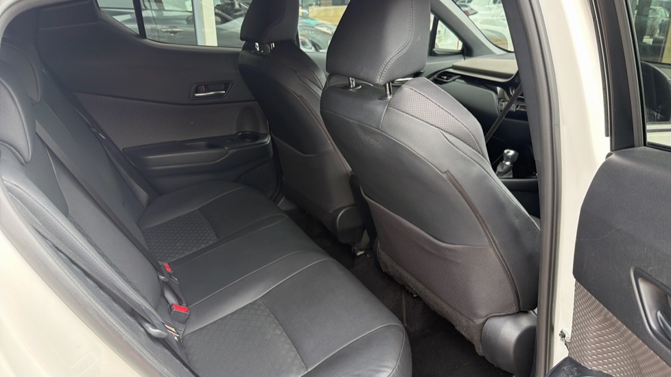 Toyota C-HR 1.8 Hybrid Excel 5dr CVT Hybrid Hatchback - Image 8