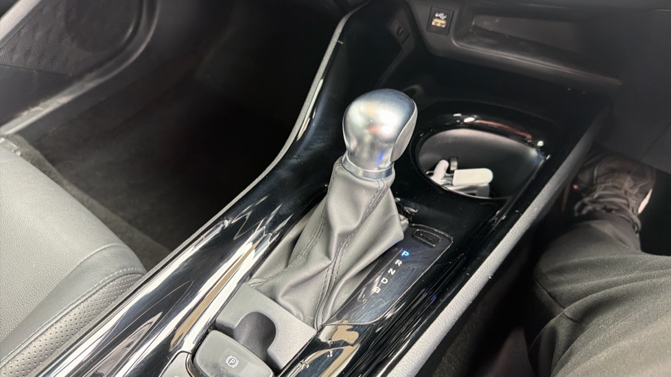 Toyota C-HR 1.8 Hybrid Excel 5dr CVT Hybrid Hatchback - Image 42