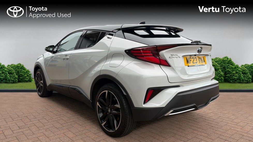 Toyota C-HR 1.8 Hybrid GR Sport 5dr CVT Hybrid Hatchback - Image 4
