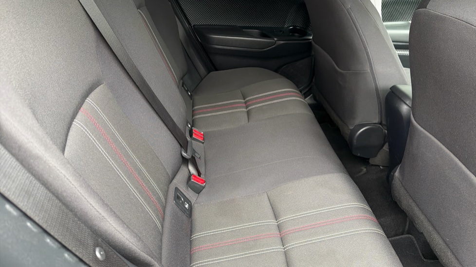 Toyota C-HR 1.8 Hybrid GR Sport 5dr CVT Hybrid Hatchback - Image 17