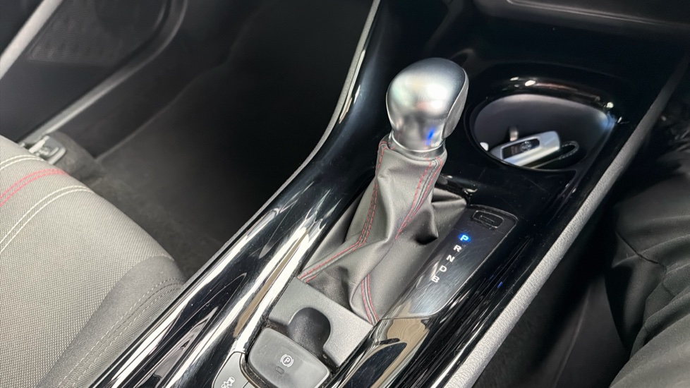 Toyota C-HR 1.8 Hybrid GR Sport 5dr CVT Hybrid Hatchback - Image 40