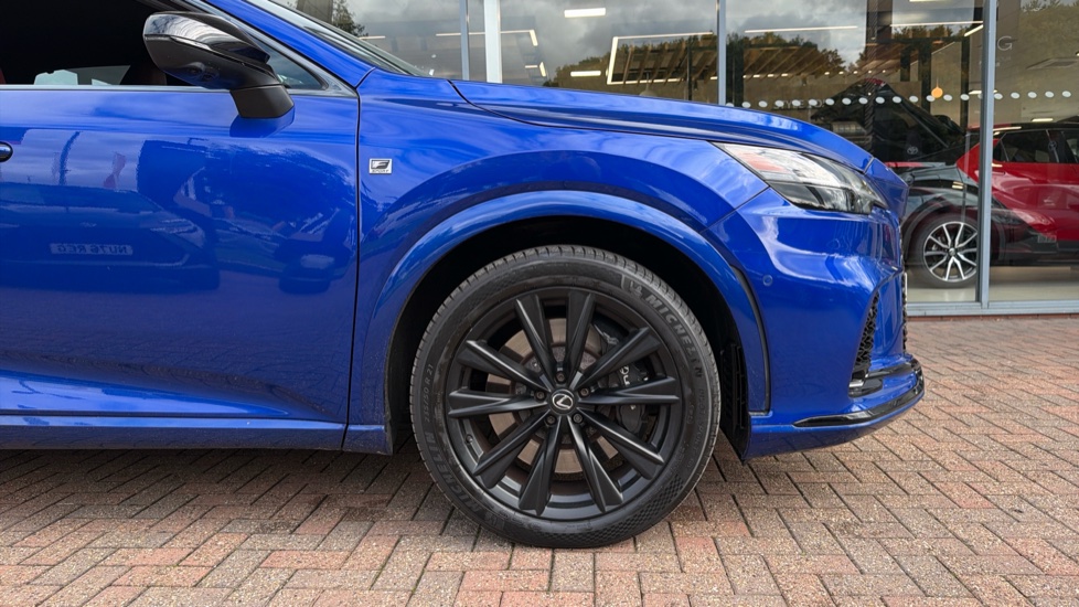 Lexus RX 500h 2.4 Direct4 F-Sport 5dr Auto Hybrid Estate - Image 25