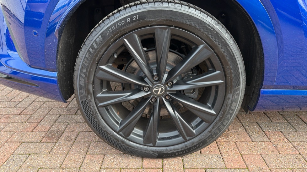 Lexus RX 500h 2.4 Direct4 F-Sport 5dr Auto Hybrid Estate - Image 46