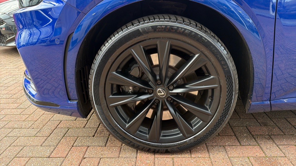 Lexus RX 500h 2.4 Direct4 F-Sport 5dr Auto Hybrid Estate - Image 47