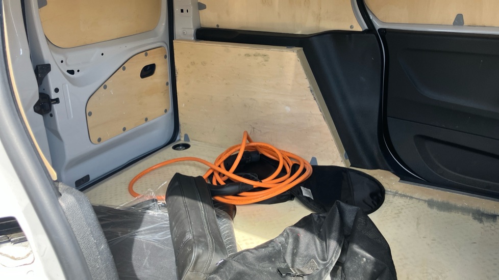 Toyota Proace City L1 Electric Icon Van 50kWh Auto - Image 18