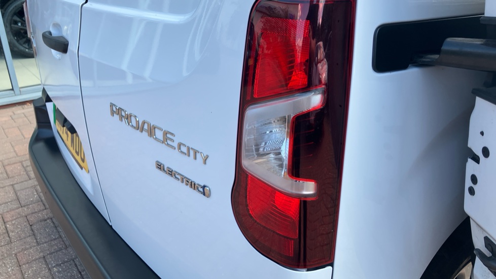 Toyota Proace City L1 Electric Icon Van 50kWh Auto - Image 21