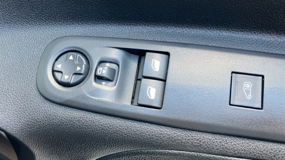 Toyota Proace City L1 Electric Icon Van 50kWh Auto - Image 35