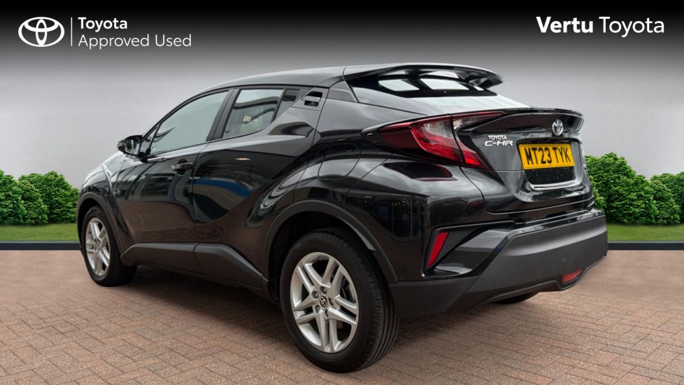 Toyota C-HR 1.8 Hybrid Icon 5dr CVT Hybrid Hatchback - Image 4