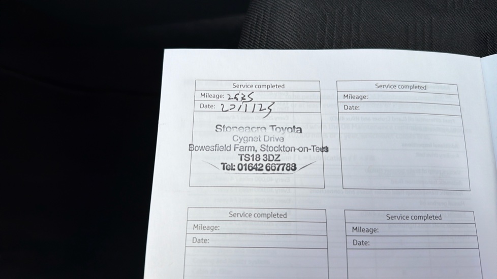 Toyota Yaris 1.5 Hybrid Icon 5dr CVT Hybrid Hatchback - Image 27