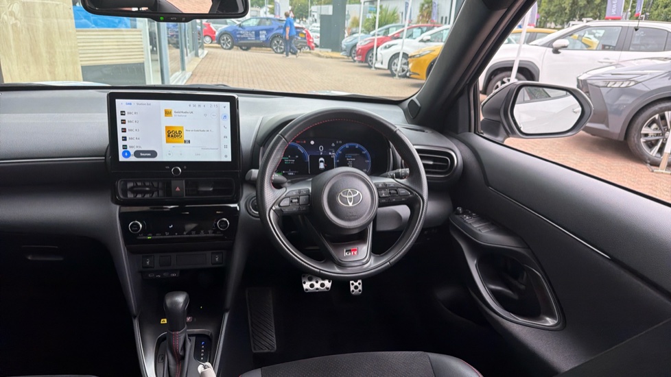Toyota Yaris Cross 1.5 Hybrid GR Sport 5dr CVT Hybrid Estate - Image 7