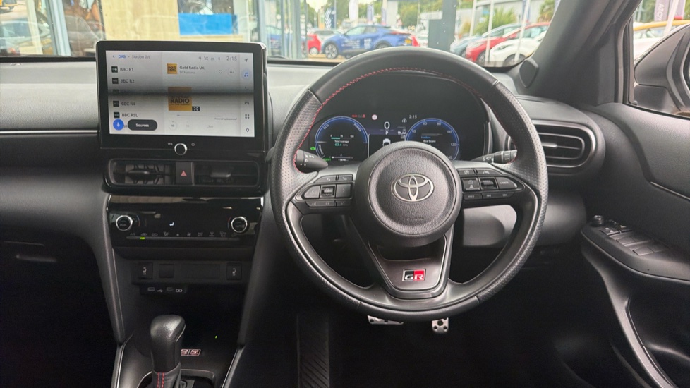Toyota Yaris Cross 1.5 Hybrid GR Sport 5dr CVT Hybrid Estate - Image 10