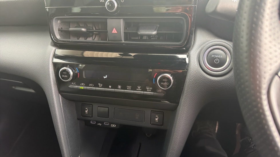 Toyota Yaris Cross 1.5 Hybrid GR Sport 5dr CVT Hybrid Estate - Image 38