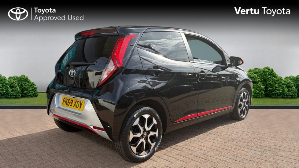 Toyota Aygo 1.0 VVT-i X-Trend 5dr Petrol Hatchback - Image 2