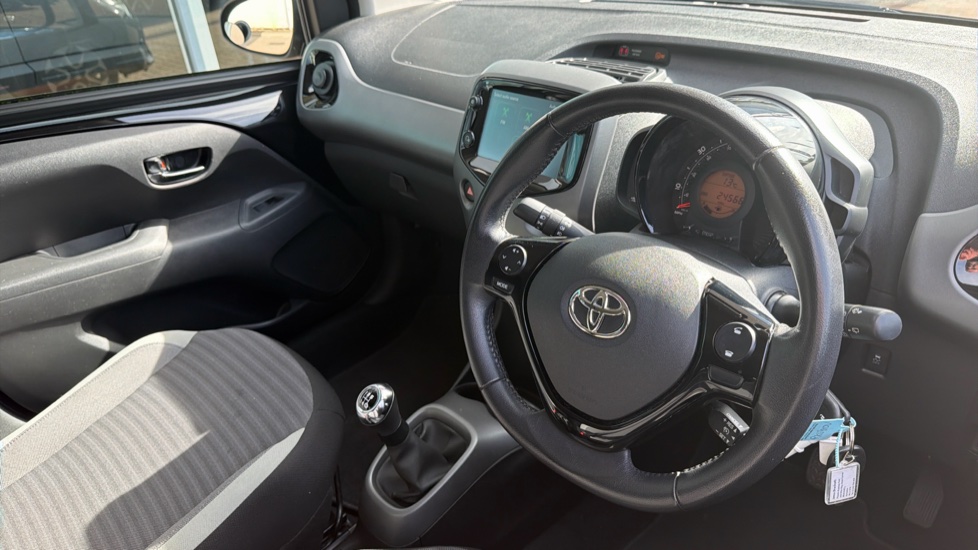 Toyota Aygo 1.0 VVT-i X-Trend 5dr Petrol Hatchback - Image 6