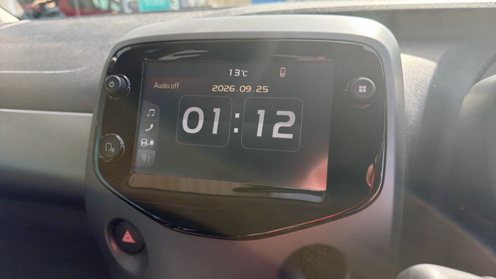 Toyota Aygo 1.0 VVT-i X-Trend 5dr Petrol Hatchback - Image 9