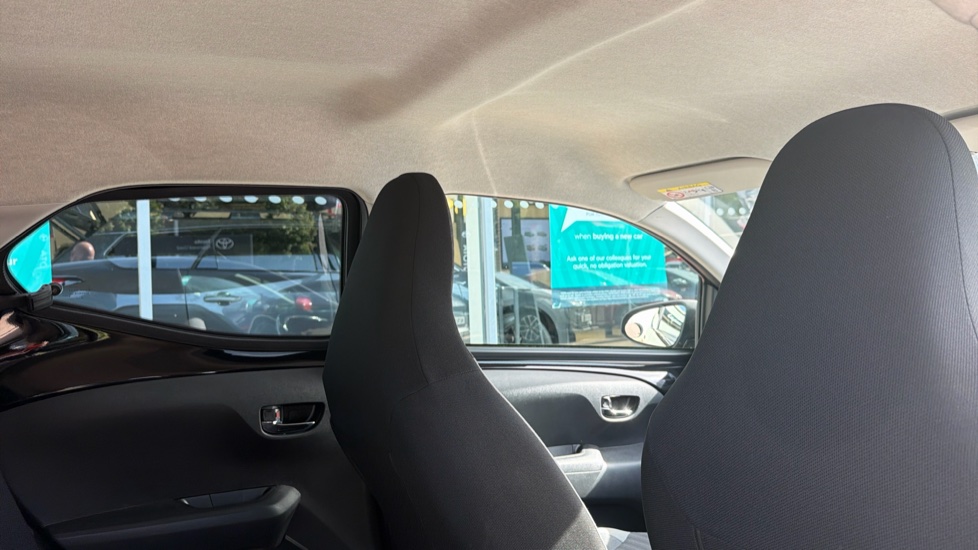 Toyota Aygo 1.0 VVT-i X-Trend 5dr Petrol Hatchback - Image 19