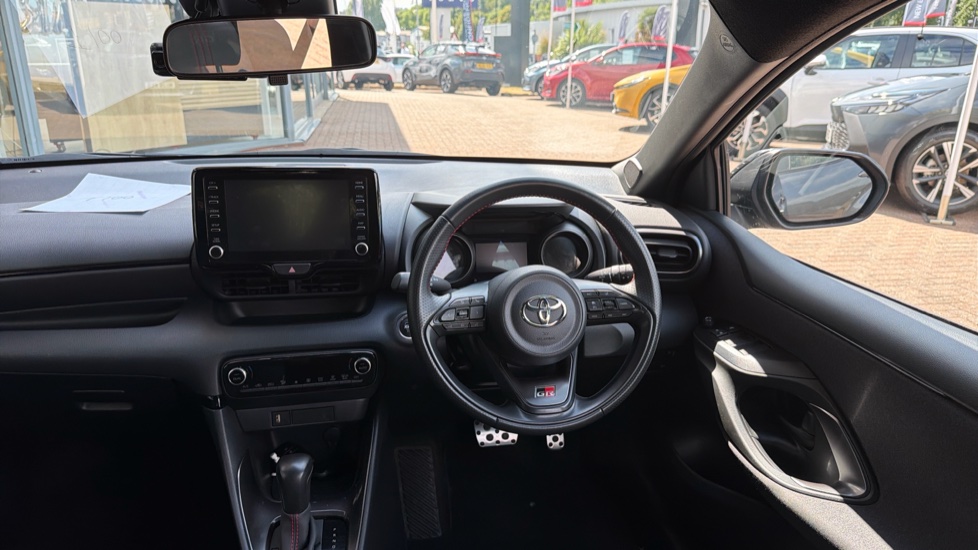 Toyota Yaris 1.5 Hybrid GR Sport 5dr CVT Hybrid Hatchback - Image 7