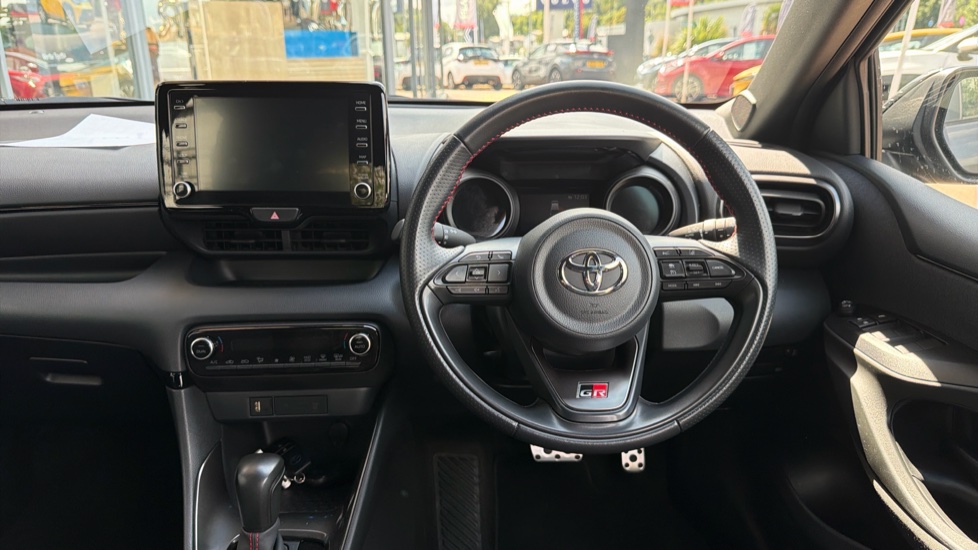 Toyota Yaris 1.5 Hybrid GR Sport 5dr CVT Hybrid Hatchback - Image 10