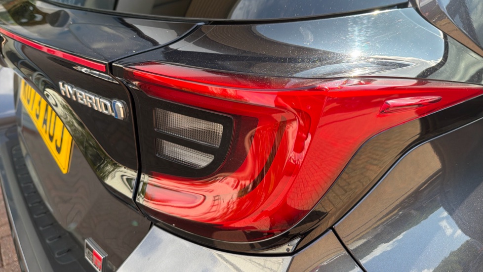 Toyota Yaris 1.5 Hybrid GR Sport 5dr CVT Hybrid Hatchback - Image 21