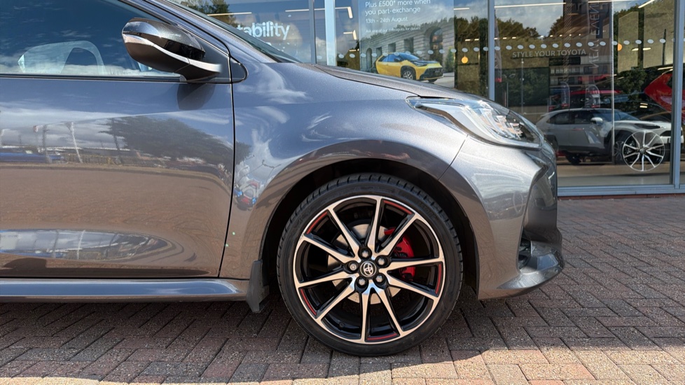 Toyota Yaris 1.5 Hybrid GR Sport 5dr CVT Hybrid Hatchback - Image 25