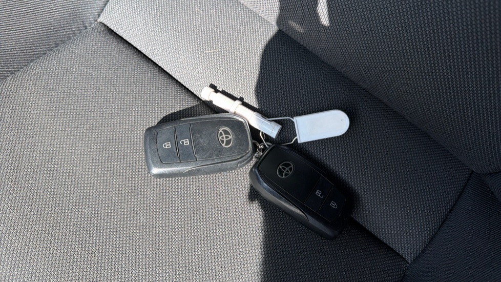 Toyota Yaris 1.5 Hybrid GR Sport 5dr CVT Hybrid Hatchback - Image 28