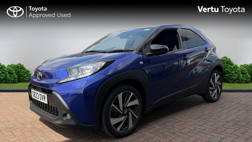 Toyota Aygo X 1.0 VVT-i Edge 5dr Petrol Hatchback - Image 3
