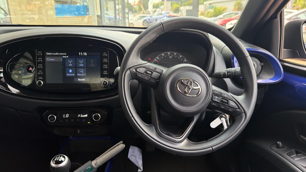 Toyota Aygo X 1.0 VVT-i Edge 5dr Petrol Hatchback - Image 10