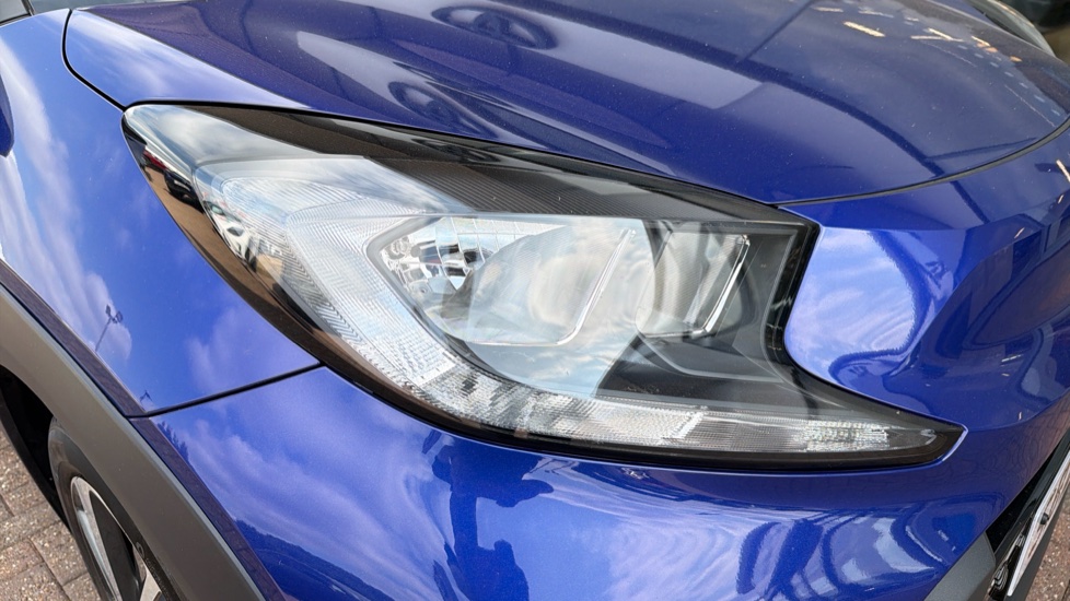 Toyota Aygo X 1.0 VVT-i Edge 5dr Petrol Hatchback - Image 20