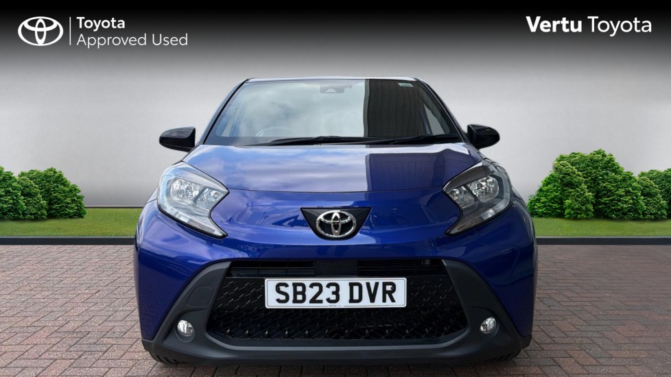 Toyota Aygo X 1.0 VVT-i Edge 5dr Petrol Hatchback - Image 22