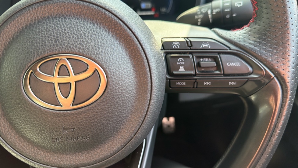 Toyota Yaris Cross 1.5 Hybrid 130 GR Sport 5dr CVT Hybrid Estate - Image 37