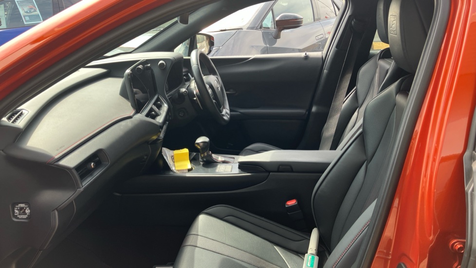 Lexus UX 250h 2.0 F-Sport 5dr CVT [Nav] Hybrid Hatchback - Image 5