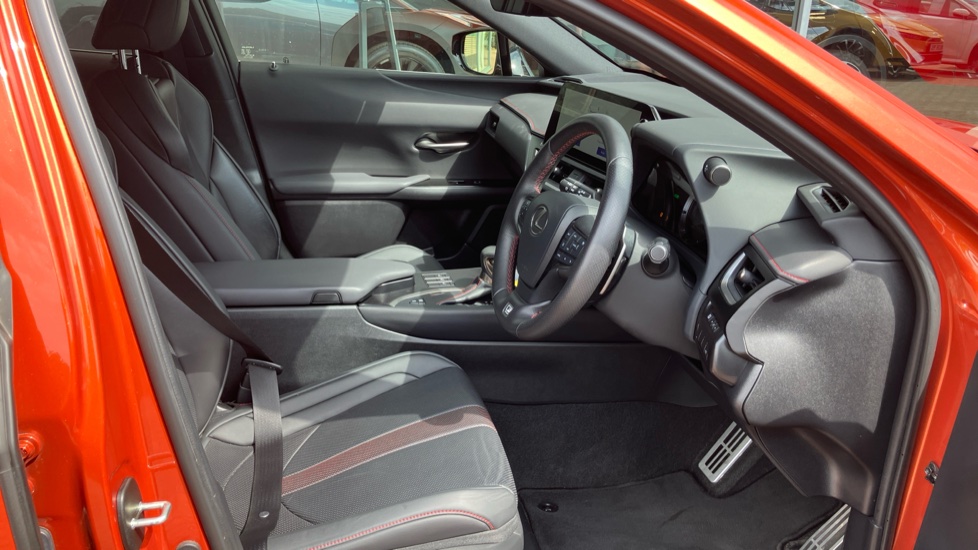 Lexus UX 250h 2.0 F-Sport 5dr CVT [Nav] Hybrid Hatchback - Image 12