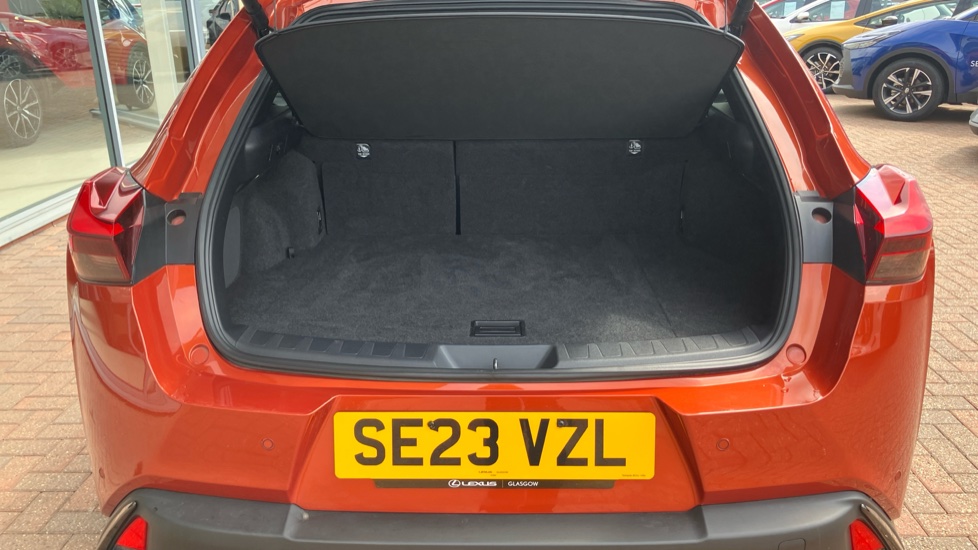Lexus UX 250h 2.0 F-Sport 5dr CVT [Nav] Hybrid Hatchback - Image 13