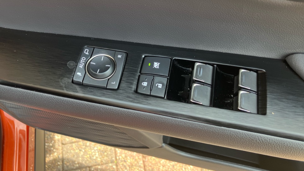 Lexus UX 250h 2.0 F-Sport 5dr CVT [Nav] Hybrid Hatchback - Image 35