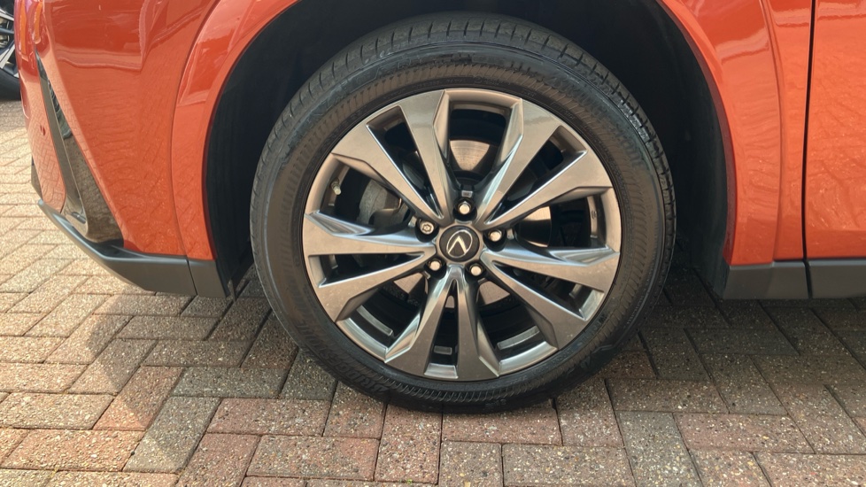 Lexus UX 250h 2.0 F-Sport 5dr CVT [Nav] Hybrid Hatchback - Image 44
