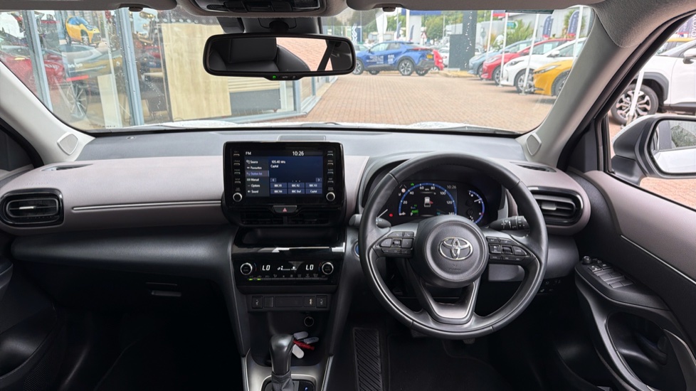 Toyota Yaris Cross 1.5 Hybrid Excel 5dr CVT Hybrid Estate - Image 6