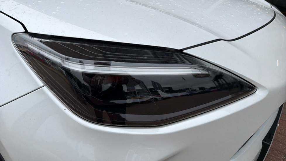 Toyota Yaris Cross 1.5 Hybrid Excel 5dr CVT Hybrid Estate - Image 20