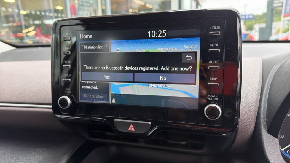 Toyota Yaris Cross 1.5 Hybrid Excel 5dr CVT Hybrid Estate - Image 29