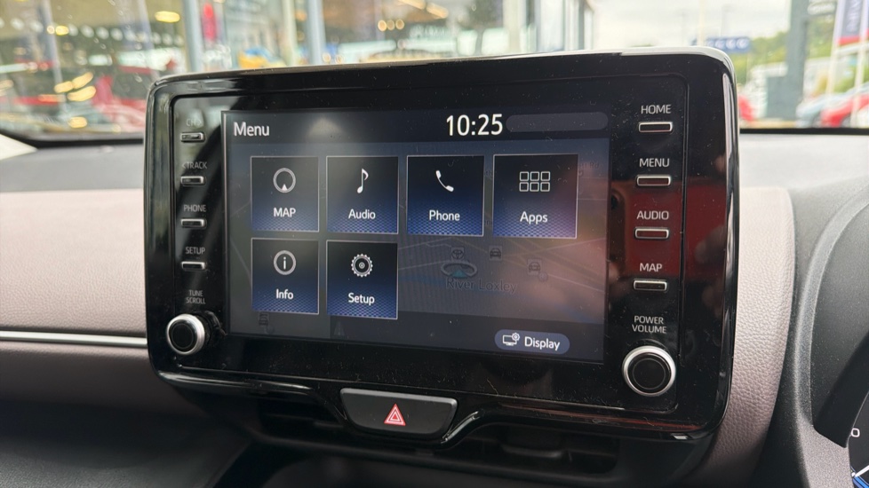 Toyota Yaris Cross 1.5 Hybrid Excel 5dr CVT Hybrid Estate - Image 31
