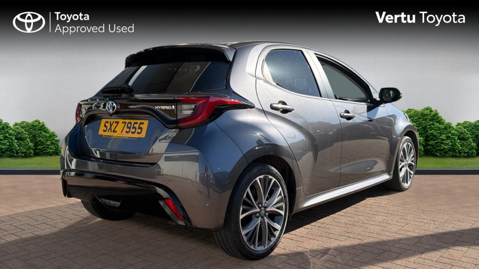 Toyota Yaris 1.5 Hybrid Excel 5dr CVT Hybrid Hatchback - Image 2