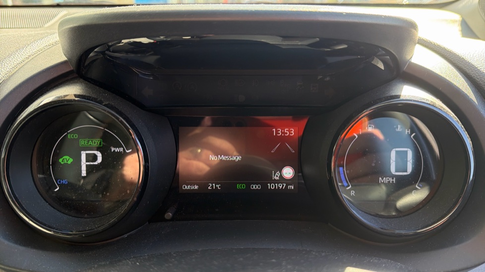 Toyota Yaris 1.5 Hybrid Excel 5dr CVT Hybrid Hatchback - Image 11