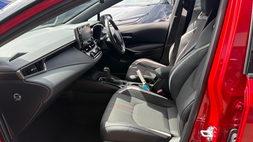 Toyota Corolla 1.8 VVT-i Hybrid GR Sport 5dr CVT Hybrid Hatchback - Image 5