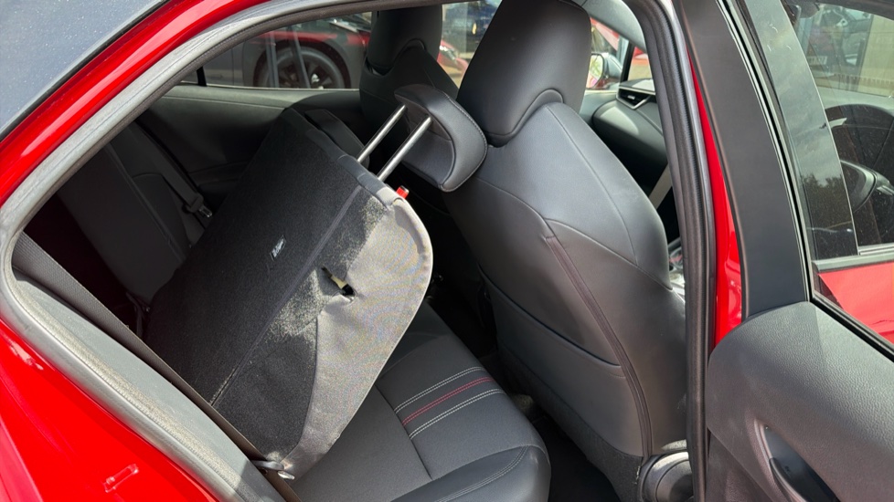 Toyota Corolla 1.8 VVT-i Hybrid GR Sport 5dr CVT Hybrid Hatchback - Image 18